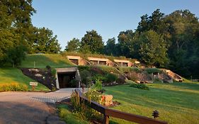 The Inn At Honey Run Millersburg